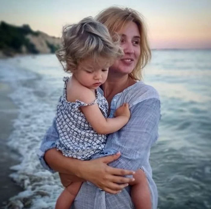 Agnes fiica Sanda Nicola Liviu Iolu (18) jpeg