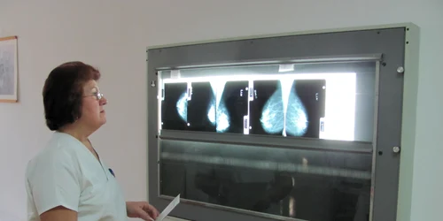 Botoşani: Mamograf la Maternitatea 