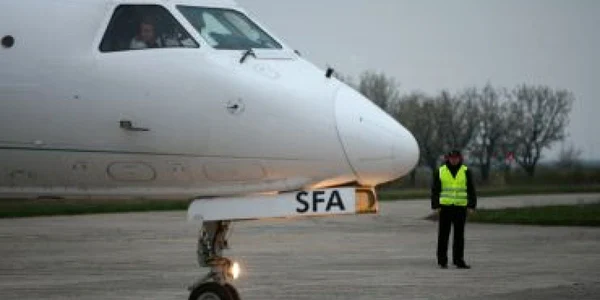Aeronava de tip Fokker a aterizat aseară pentru prima dată pe aeroport
