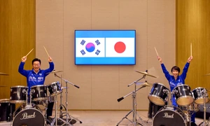 Lee Jae Myung  Sanae Takaichi2 jpg