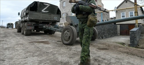 Forțele invadatoare au furat un vas de toaletă dintr-un oficiu poștal.