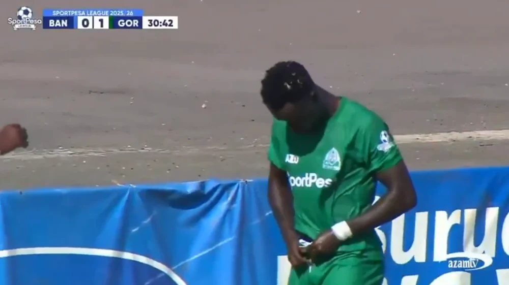 Bucuria obscenă a unui fotbalist: a marcat, apoi și-a introdus balonul în zona organelor genitale