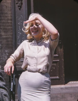 Marilyn Monroe, fotografiată cu una dintre acele sarcini pe care nu le-a dus la sfârșit