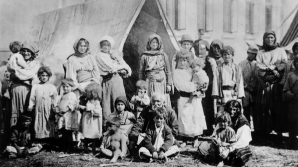 160 de ani de libertate De la robii Domnului la ţiganii nimănui jpeg