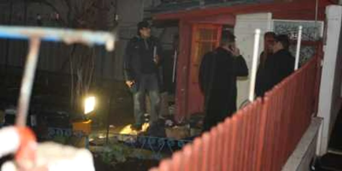 Bătrânul a fost găsit mort în curtea casei sale