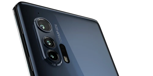 Motorola Edge+