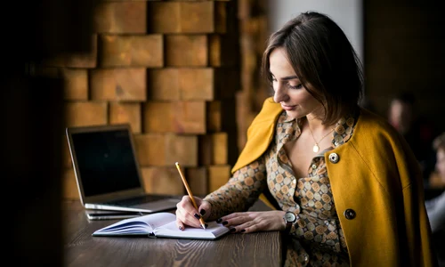 business woman working jpg