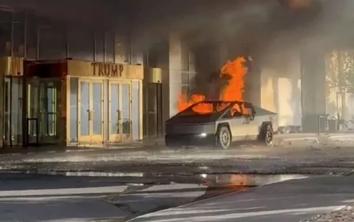  Explozia camionului Tesla Cybertruck în fața hotelului lui Trump FOTO: X