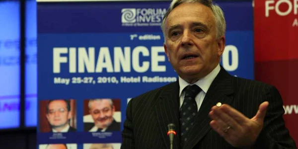 Guvernatorul BNR, Mugur Isărescu