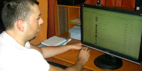 Bacau: Cumpărături dintr-un click de mouse