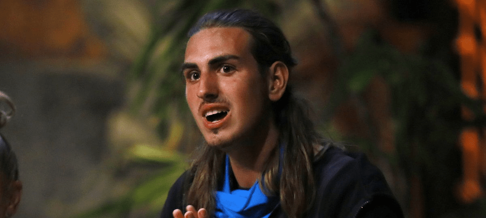 „Survivor România“: Răzvan Danciu a fost eliminat. Plecarea lui, regretată de ambele echipe și contestată de fani VIDEO