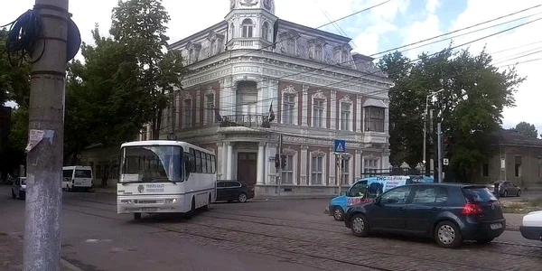 Intersectia  de la Farmacia Tinc (actuala Casă a Colectiilor) se închide pentru mai multe săptămâni. Foto