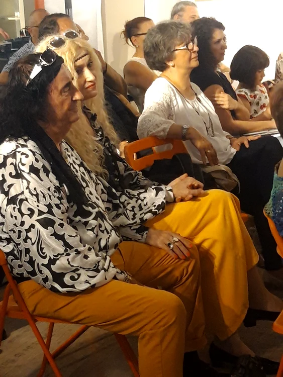 Marian Nistor și Dorina Paraschiv se țin non stop de mână