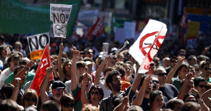 Spaniolii au tot protestat la adresa politicii de austeritate a guvernului de la madrid