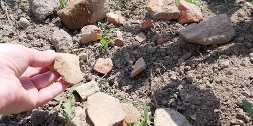 vestigii distruse foto aura stoenescu jpg