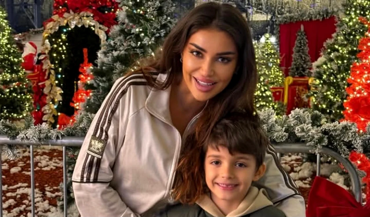Elena Ionescu are un băiețel, Răzvan foto: Instagram 