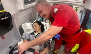 nastere ambulanta FOTO ISU Vaslui jpg