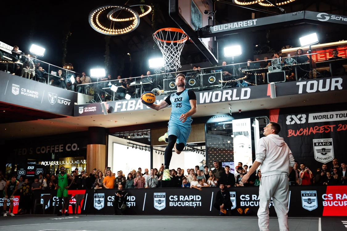 Concursul de slam-dunk a fost spectaculos