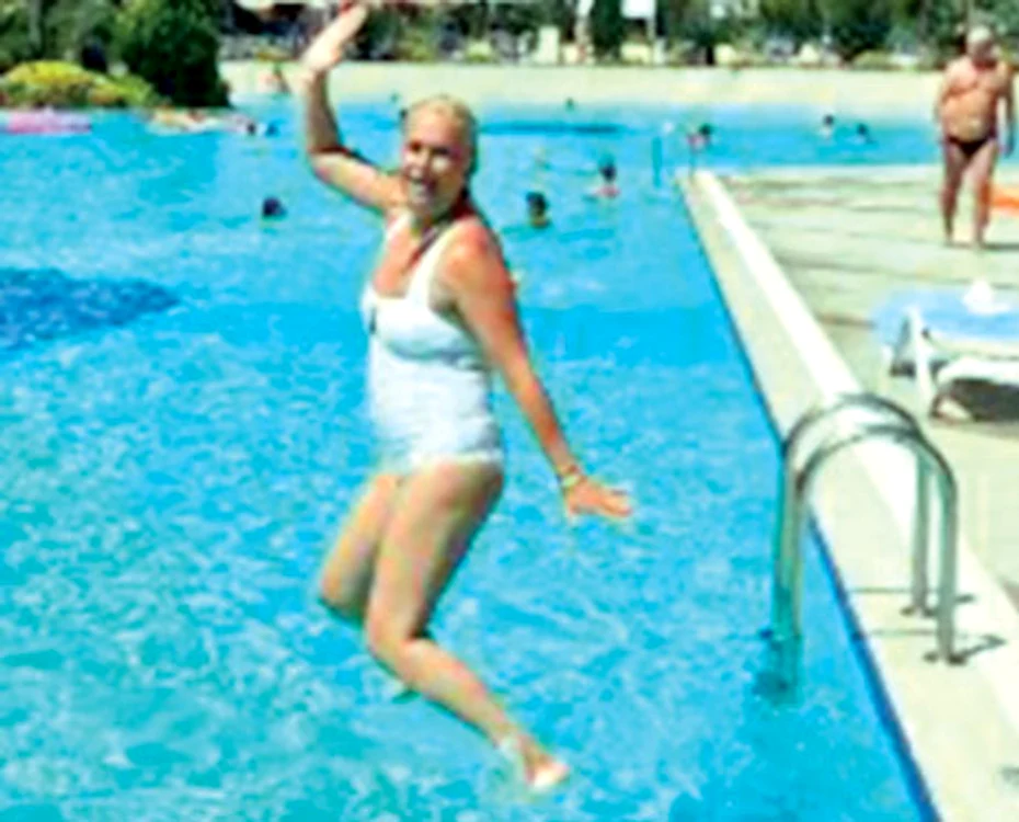 Naşa vedetei,  Claudia Dediu,  ar fi vrut să petreacă  vacanţa împreună cu finii în Turcia