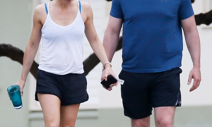 *EXCLUSIVE* Ben Affleck and Jennifer Garner appear tense during a trip to a local park in Hawaii *WEB MUST CALL FOR PRICING* jpeg
