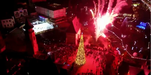 piatramoscraciun1 primariapiatra jpg