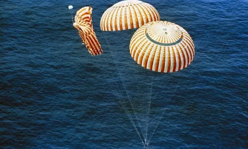 Cum a apărut paraşuta  O istorie de peste 4000 de ani! jpeg