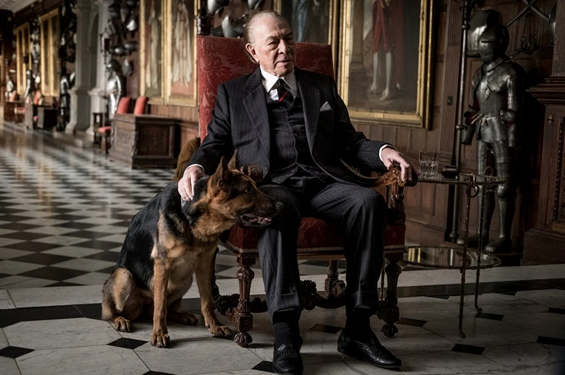 În
ultimă instanţă, Getty nu-i
altceva decât un fascist: Christopher
Plummer, în „All the Money in the World“
