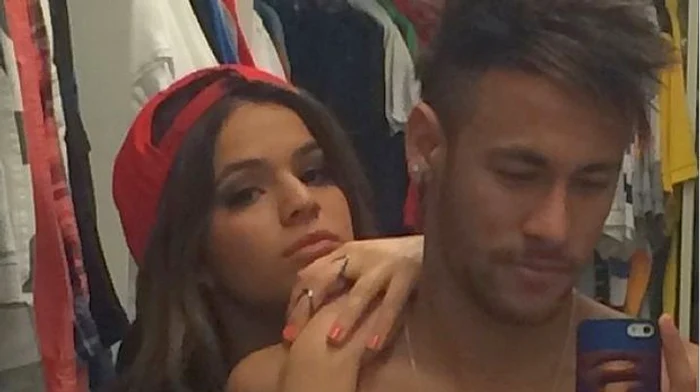 
    Neymar, alături de Bruna Marquezine  