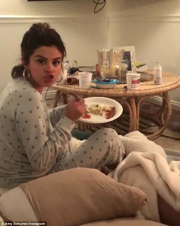 selena gomez 1 jpeg