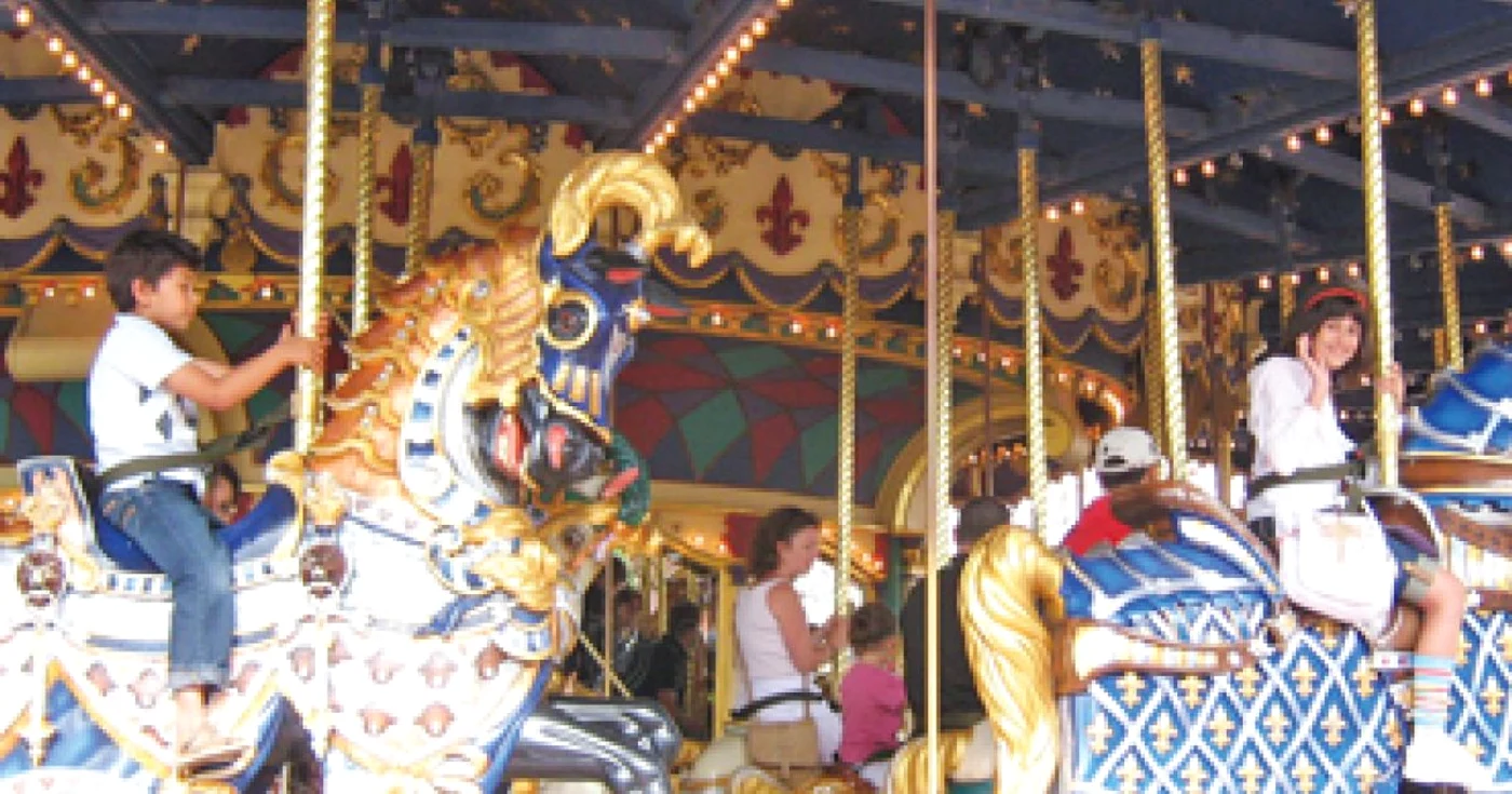 Premianţii Slatinei s-au distrat la Disneyland