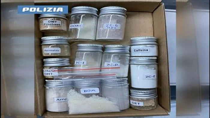 „Breaking Bad” în mansarda unui student FOTO: Poliția din Novara