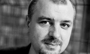 „Am scris pentru că m a ajutat“ – interviu cu Lucian Dan TEODOROVICI jpeg
