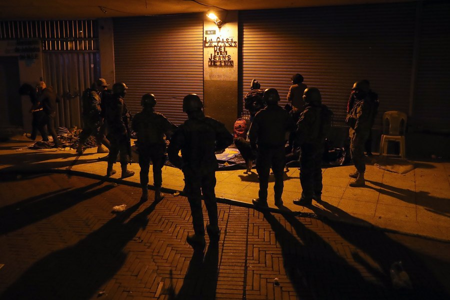 „Maniera Noboa”. Pe urmele El Salvadorului, o țară din America Latină a declarat propriul război împotriva bandelor