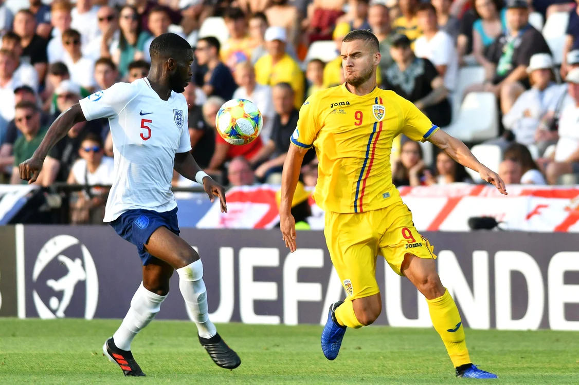
    George Pușcaș a deschis scorul și cu Anglia la Europenele Under 21FOTO: EPA  