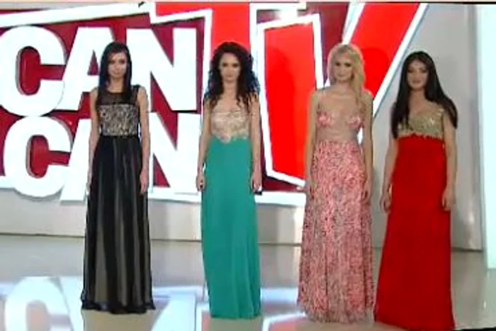 Soţia lui Bogdan Stelea şi-a prezentat colecţia în direct (captură: Acasă TV)