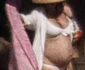 *EXCLUSIVE* Kate Hudson shows off her large baby bump while enjoying her vacation with Danny Fujikawa jpeg