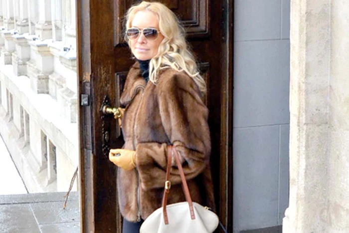 Din vara anului 2011,  Edan şi Vica  Blochina nu s-au  mai întâlnit cu  Victor Piţurcă