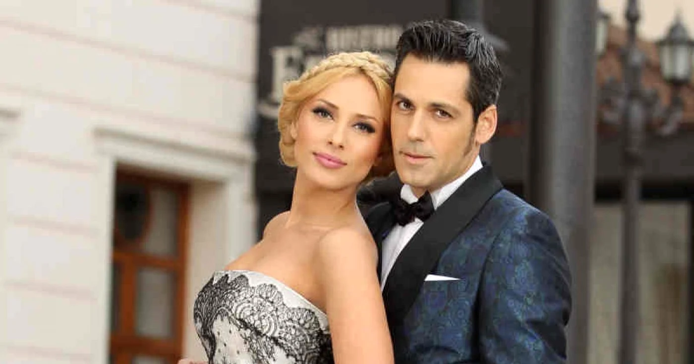 Iulia Vântur şi Ştefan Bănică, prezentatorii show-ului "Dansez pentru tine"