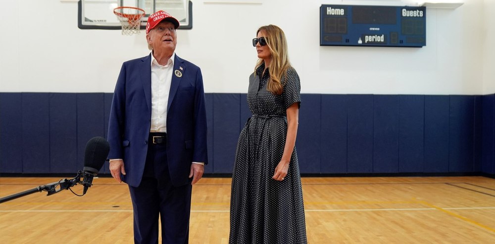 Donald şi Melania Trump au votat la Palm Beach, în Florida. Miliardarul vede victoria de partea sa