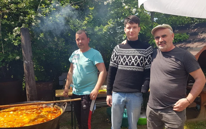 S-a gătit la evenimentul caritabil FOTO Claudia Untaru