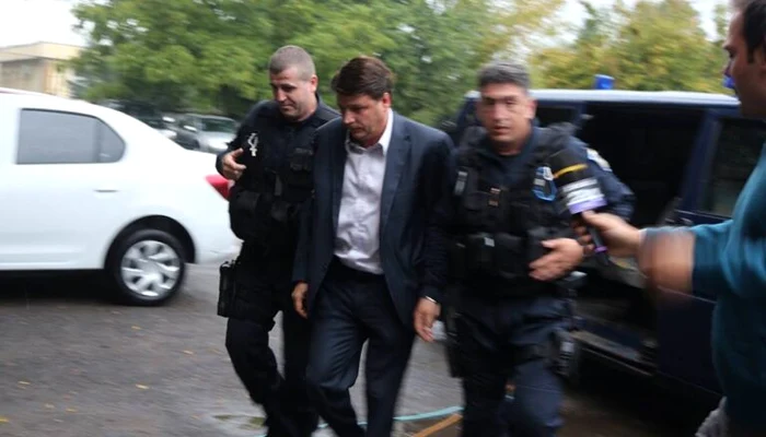 Ovidiu Semenescu a fost vizat de anchete și în România FOTO Ziarul Incomod