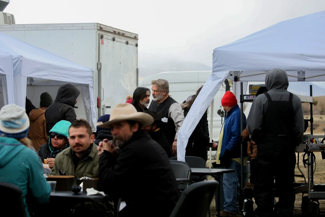 Alec Baldwin a reluat filmările la producția ”Rust” în Montana, Profimedia (2) jpg