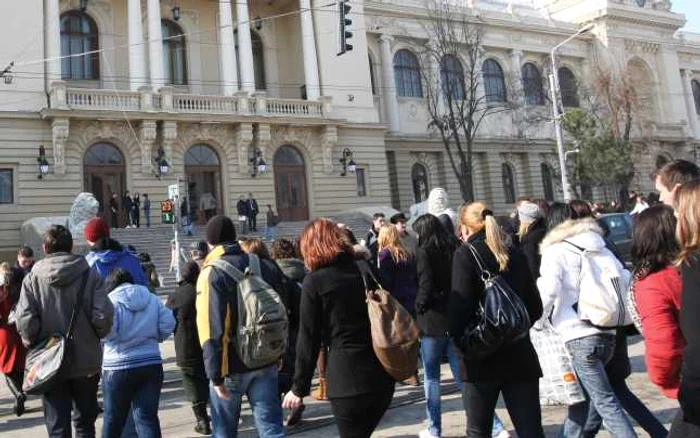 Botoşani: Botoşănenii plătesc chirii uriaşe la Iaşi
