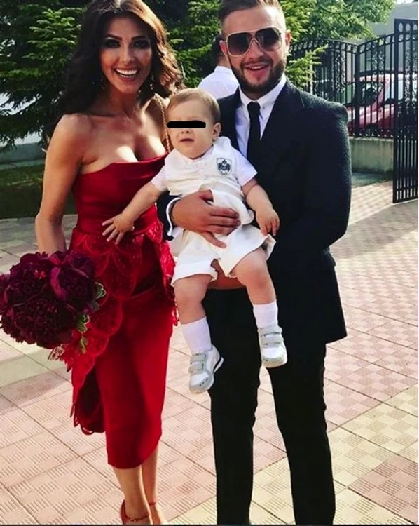 Ilinca Vandici, alături de micuțul Zian și de Andrei Neacșu, soțul ei