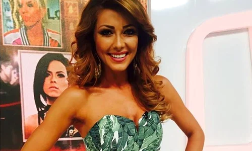 Ilinca Vandici D paparazzi2 jpeg