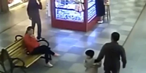 copil rapit China FOTO mirror.co.uk