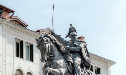Monument to Victor Emmanuel II (Venice) jpg