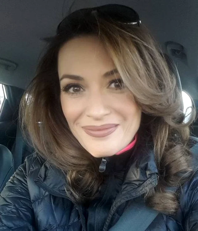 
    45 sau 25? Anca Țurcașiu arată ca o adolescentăFoto: arhivă personală  