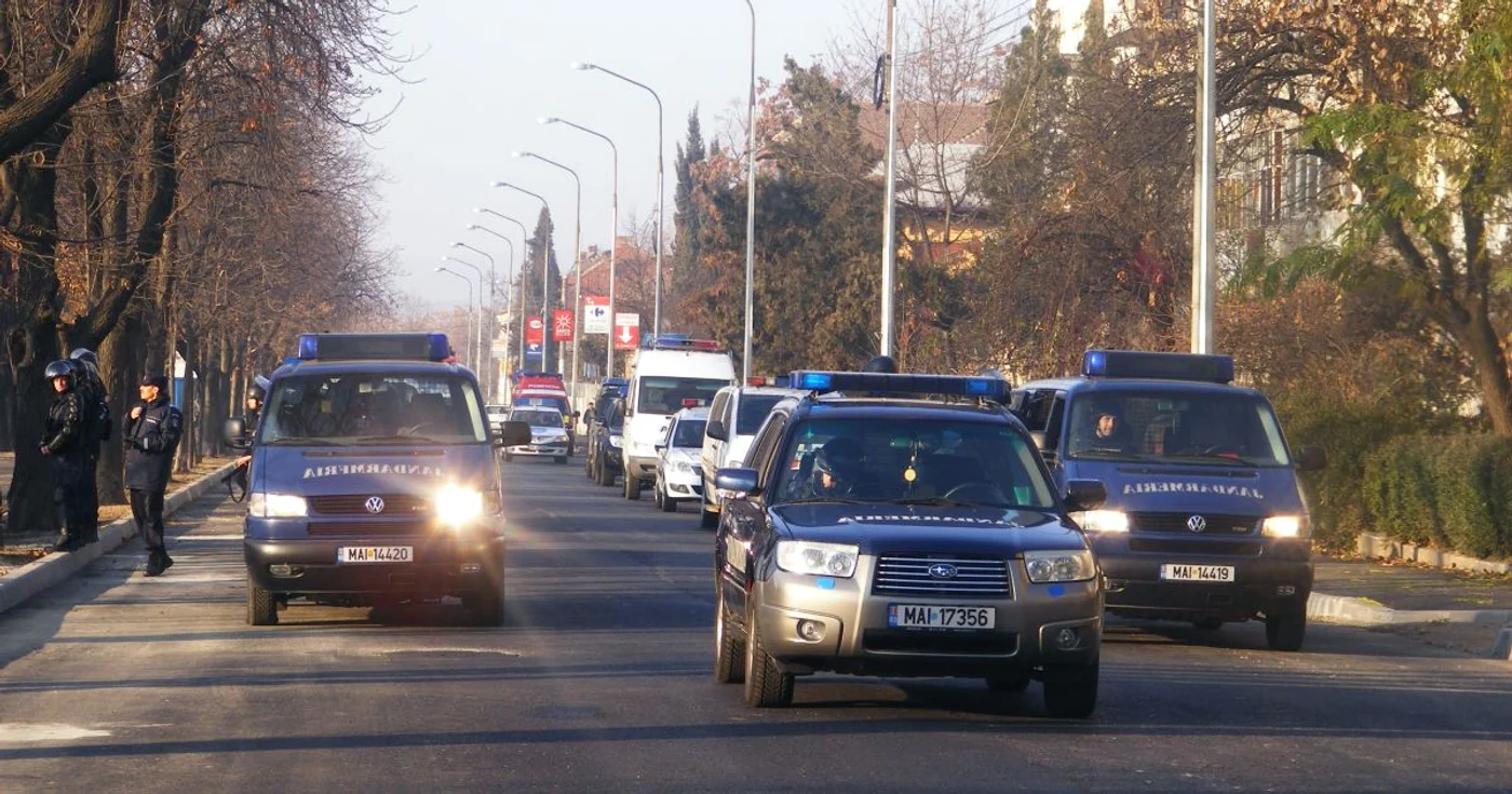 Jandarmii fac mâine ultimele pregătiri pentru 1 Decembrie FOTO Corina Macavei