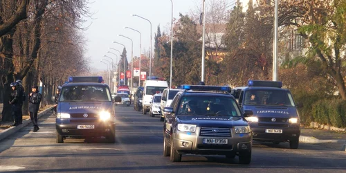Jandarmii fac mâine ultimele repetiţii